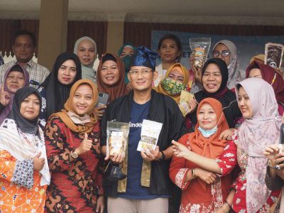 Membangun Masyarakat Produktif, Sandiaga Berikan Soft Skill Hingga Resmikan Rumah Kreatif Bangka Belitung