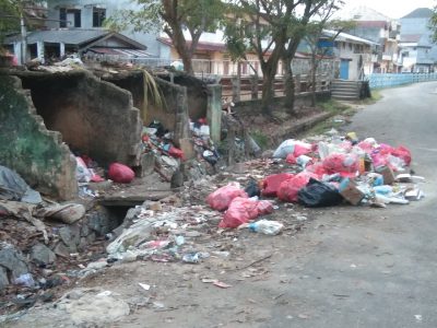Terkait Iuran Sampah, Kadis dan Kabid DLH Babar Saling Lempar